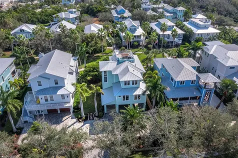 333 Firehouse Court Longboat Key FL 34228