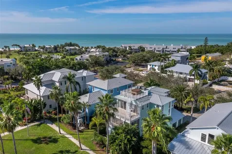 333 Firehouse Court Longboat Key FL 34228