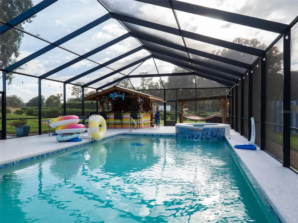 9481 W Highway 316 Reddick FL 32686