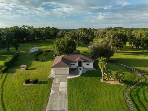 9481 W Highway 316 Reddick FL 32686