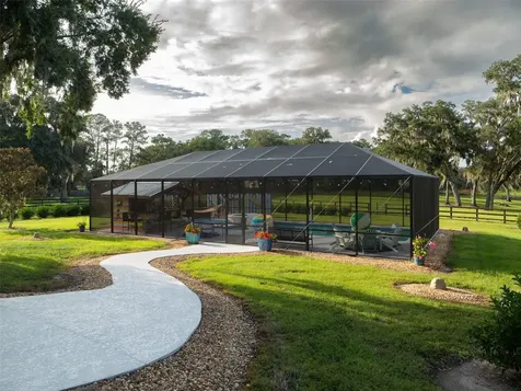 9481 W Highway 316 Reddick FL 32686