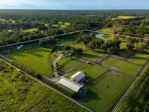9481 W Highway 316 Reddick FL 32686
