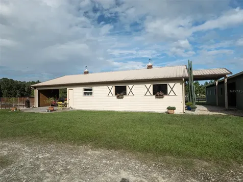 9481 W Highway 316 Reddick FL 32686