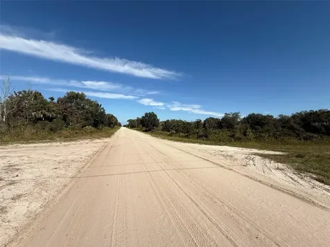 17618 NW 286th Street Okeechobee FL 34972