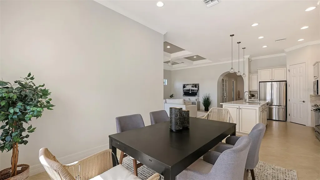 5987 Snowy Egret Drive Sarasota FL 34238