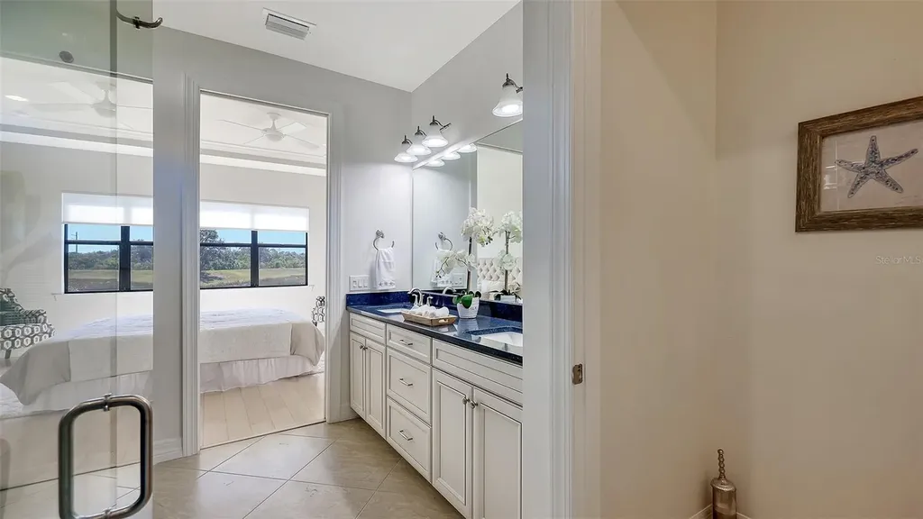 5987 Snowy Egret Drive Sarasota FL 34238