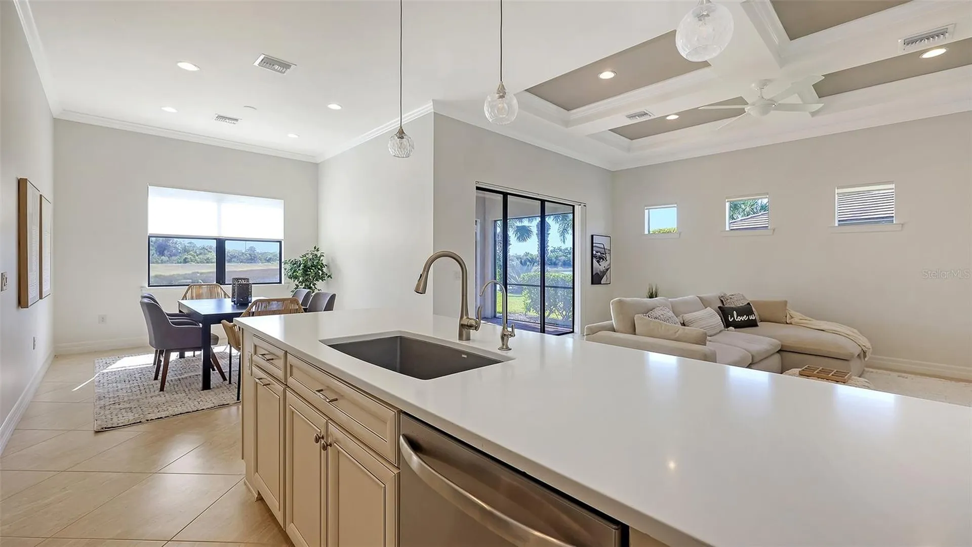 5987 Snowy Egret Drive Sarasota FL 34238