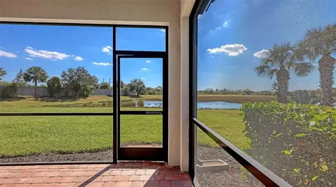 5987 Snowy Egret Drive Sarasota FL 34238