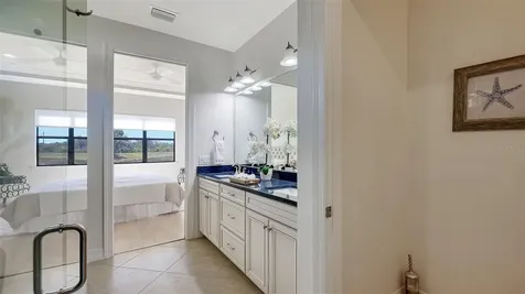 5987 Snowy Egret Drive Sarasota FL 34238