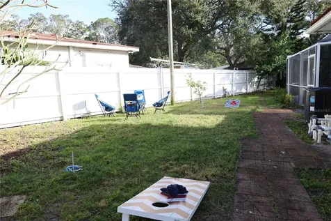 7716 Dartmouth Avenue N St Petersburg FL 33710