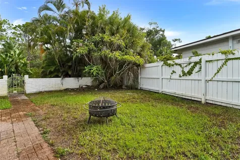 7716 Dartmouth Avenue N St Petersburg FL 33710