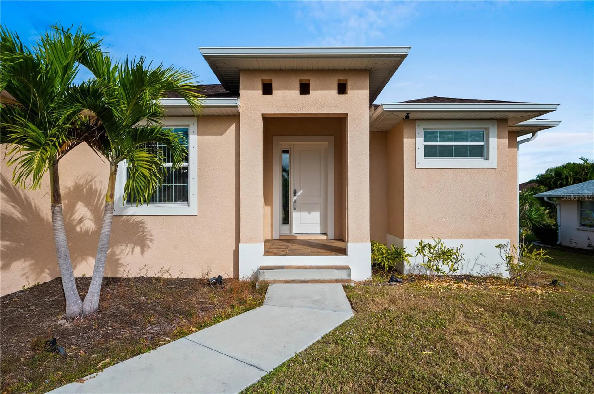 241 Annapolis Lane Rotonda West FL 33947