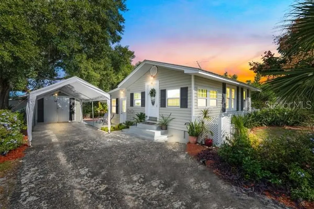 3565 Wilson Avenue Mount Dora FL 32757