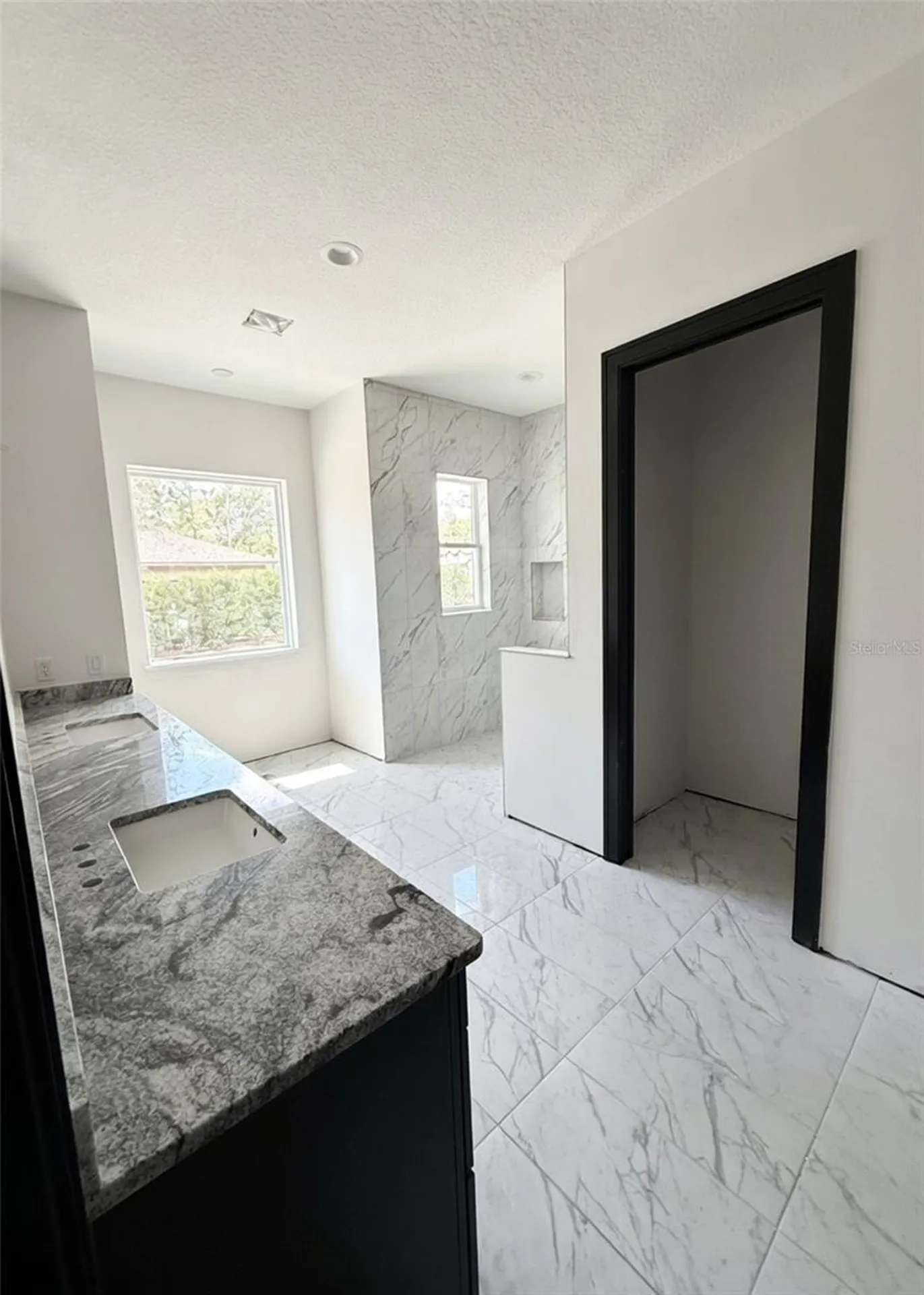 2207 County Road 243e Wildwood FL 34785