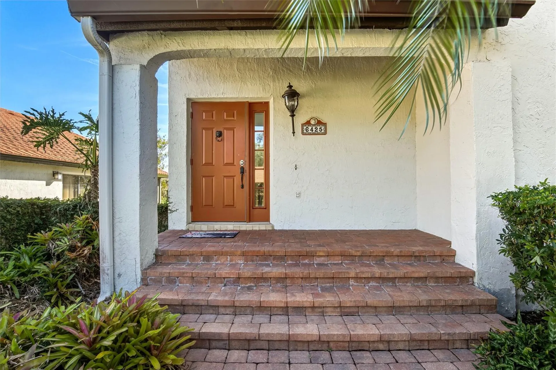 6425 Wellington Drive Orlando FL 32819