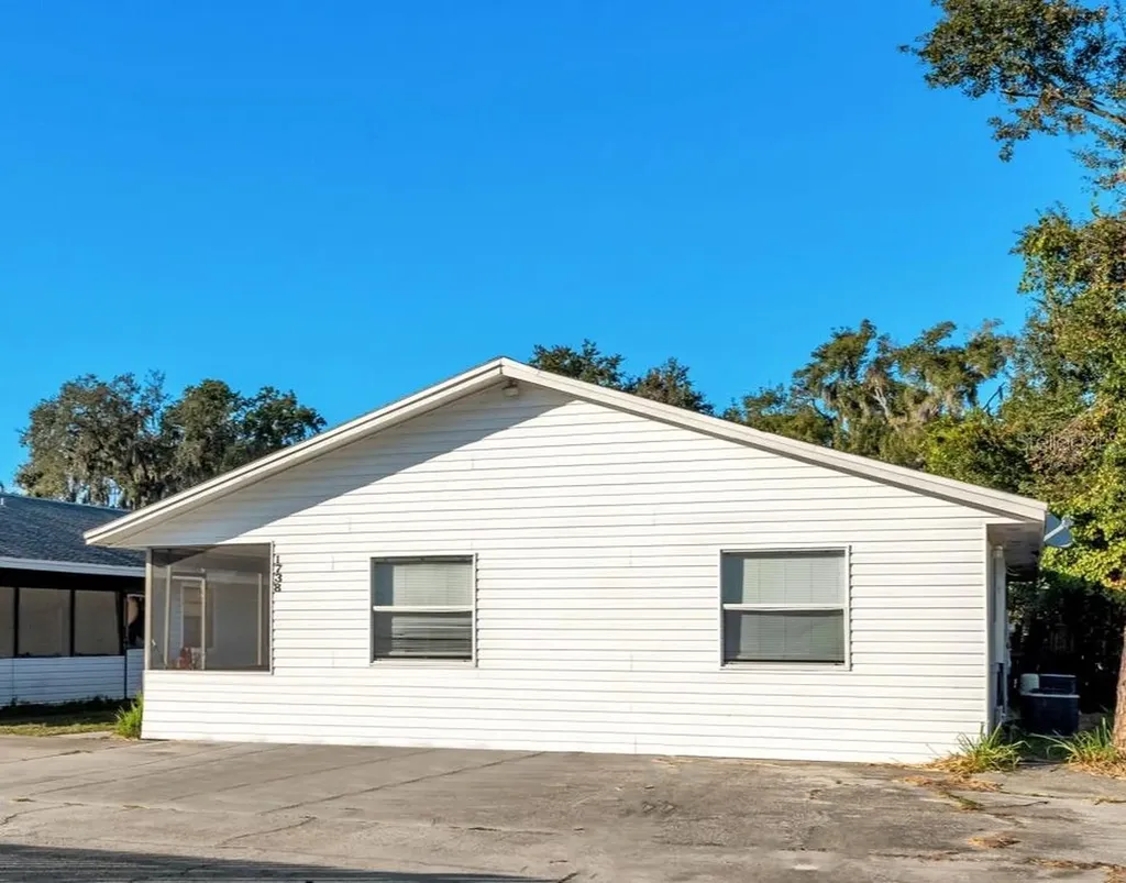 1738 E Fern Road Lakeland FL 33801