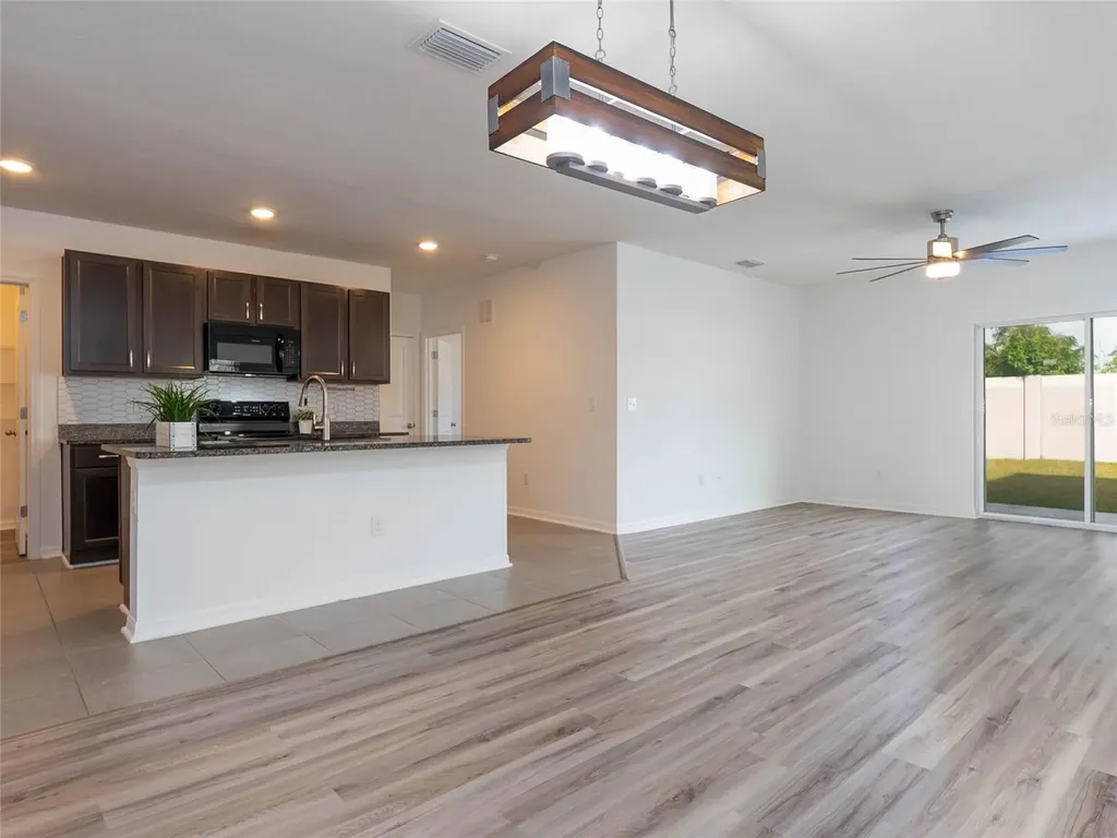 4126 Willow Hammock Drive Palmetto FL 34221