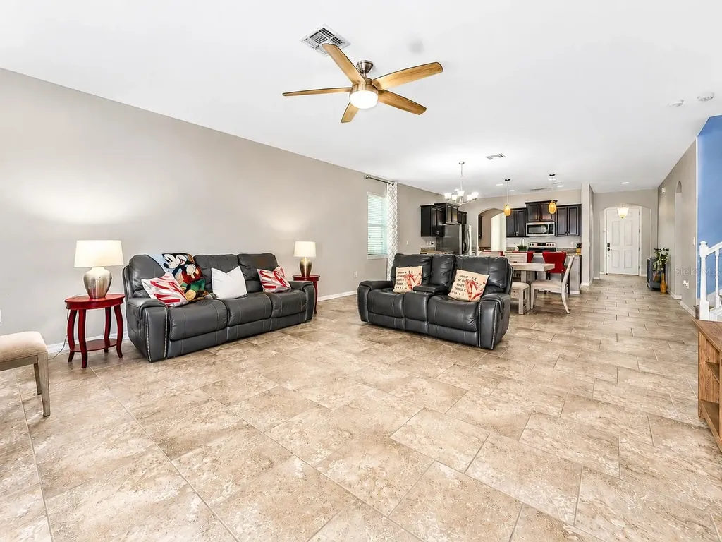 1889 Rustic Falls Drive Kissimmee FL 34744