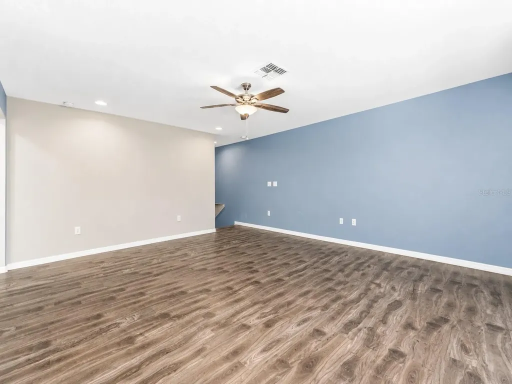 1889 Rustic Falls Drive Kissimmee FL 34744