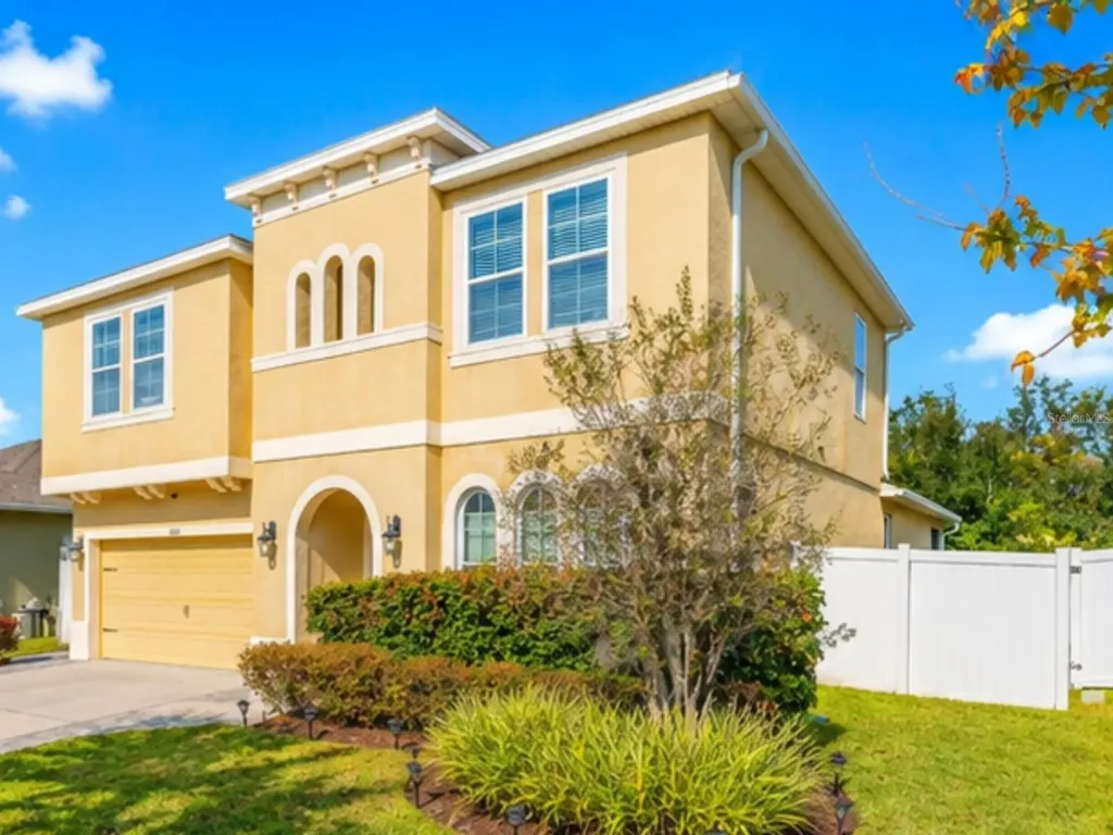 1889 Rustic Falls Drive Kissimmee FL 34744