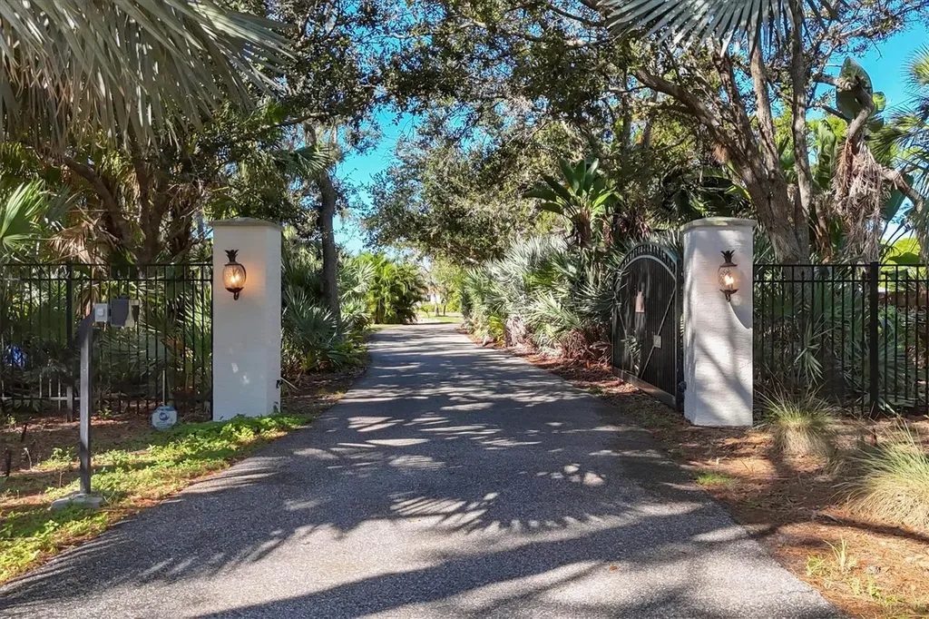 730 Sarabay Road Osprey FL 34229