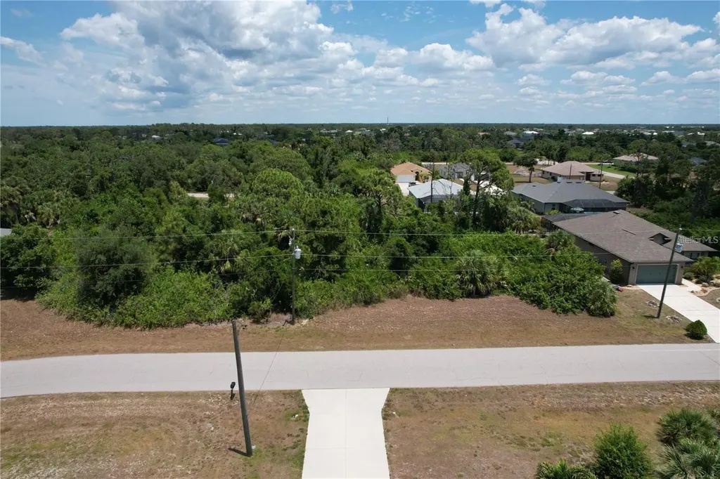 134 Yellow Pine Drive Rotonda West FL 33947