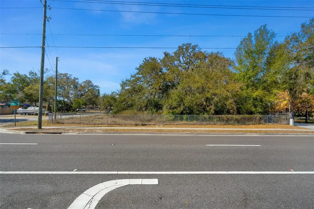 702 Westwood Drive Brandon FL 33511