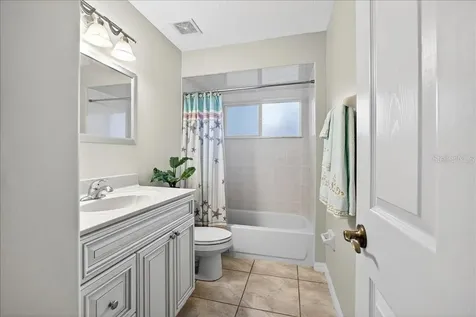 28 Fanshawe Lane Palm Coast FL 32137