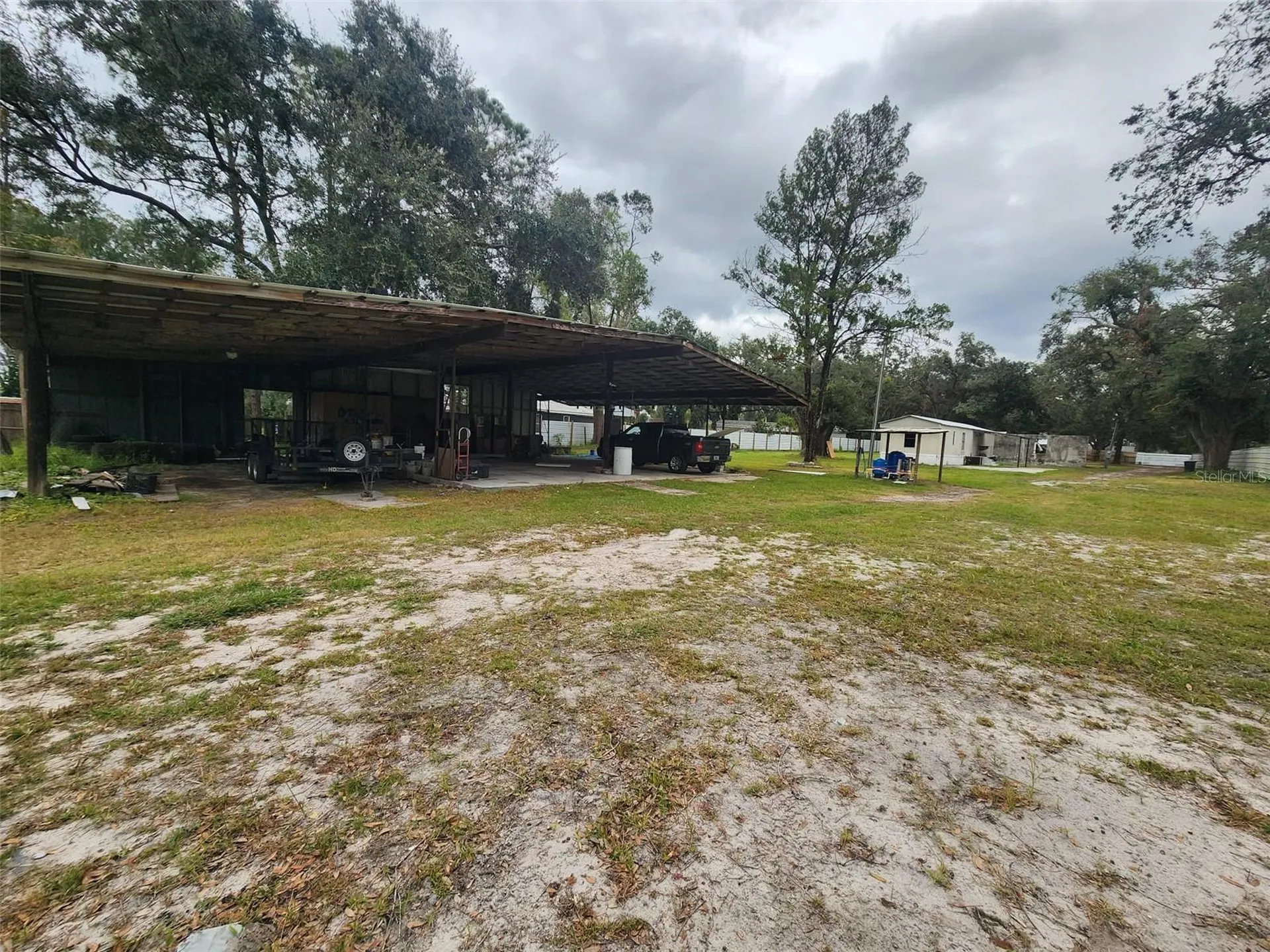 2102 Sydney Dover Road Dover FL 33527
