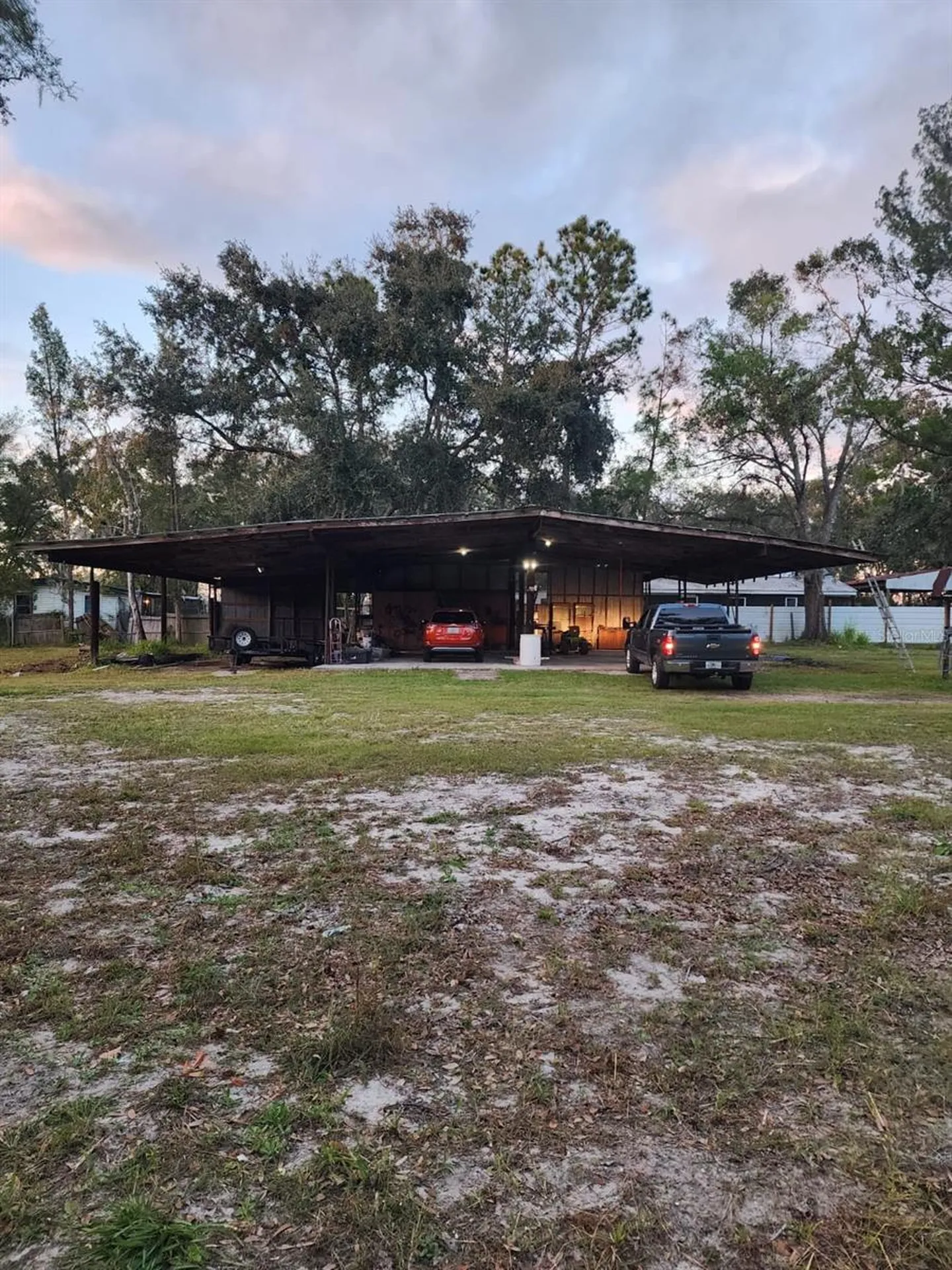 2102 Sydney Dover Road Dover FL 33527