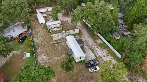 2102 Sydney Dover Road Dover FL 33527