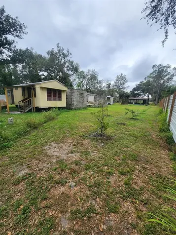 2102 Sydney Dover Road Dover FL 33527