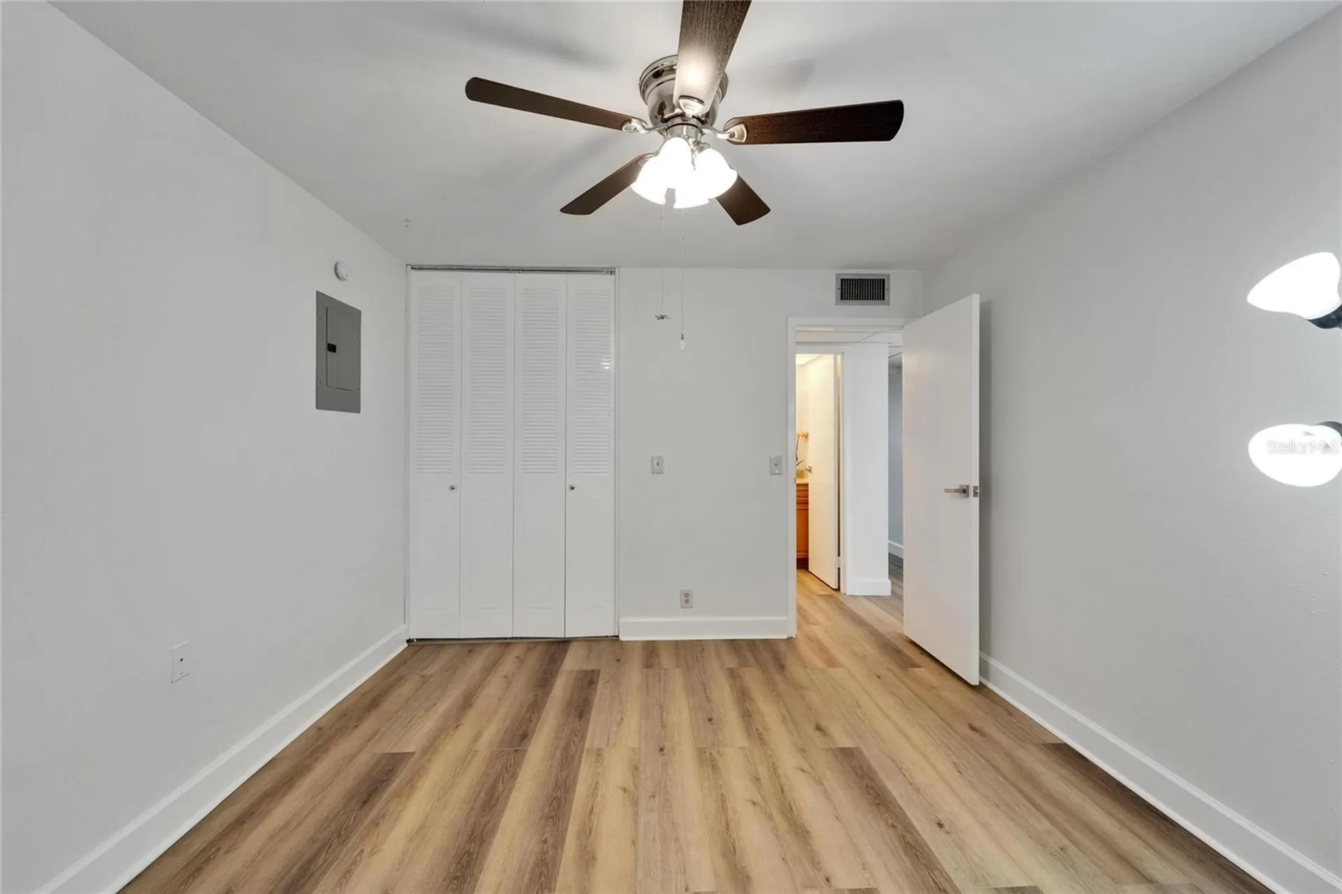 302 Andover Place Sun City Center FL 33573