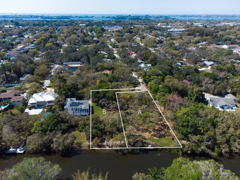 4407 S Shade Avenue Sarasota FL 34231