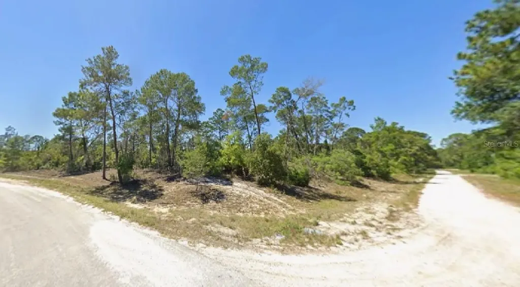 512 House Sparrow Drive Lake Placid FL 33852