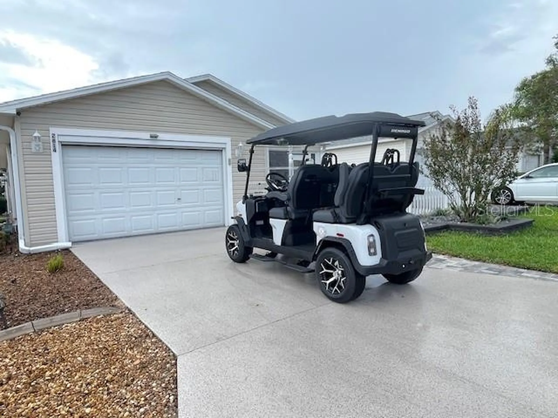2814 Burgos Drive The Villages FL 32162