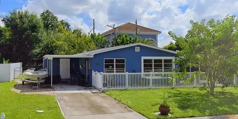 4481 Lagg Avenue Fort Myers FL 33901
