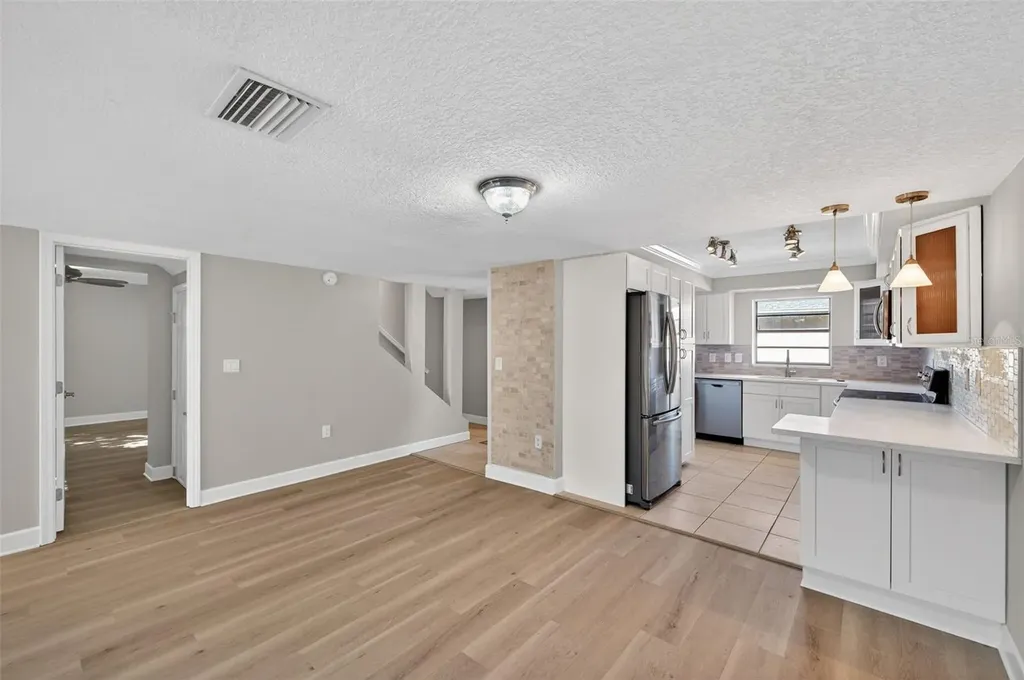 13601 Frigate Court Clearwater FL 33762