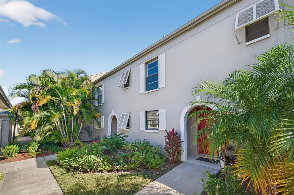 13601 Frigate Court Clearwater FL 33762