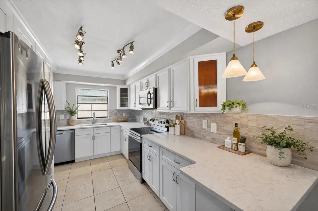 13601 Frigate Court Clearwater FL 33762