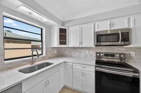 13601 Frigate Court Clearwater FL 33762