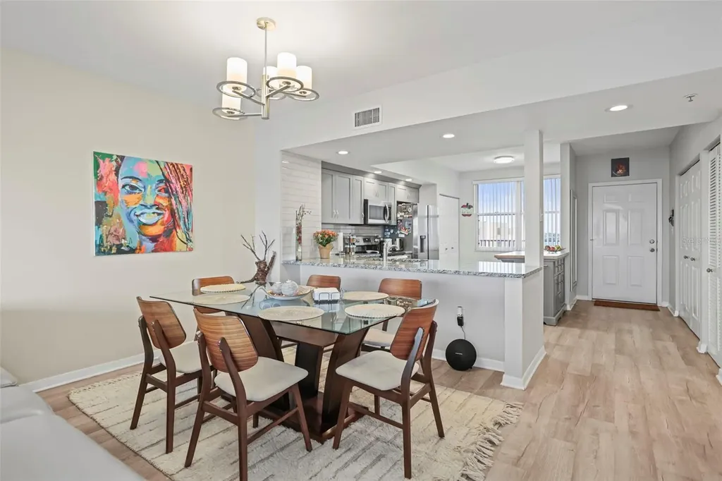 6495 Shoreline Drive St Petersburg FL 33708