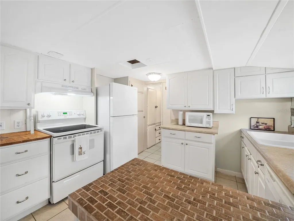 72 Silversides Street Lake Wales FL 33898