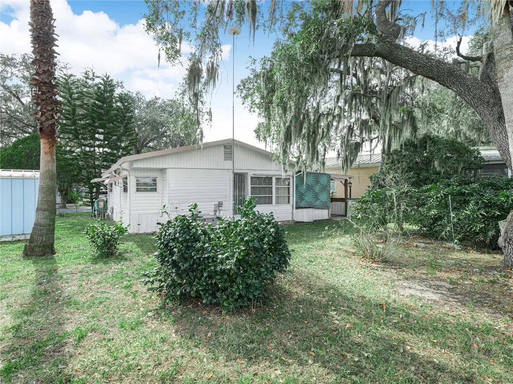 72 Silversides Street Lake Wales FL 33898