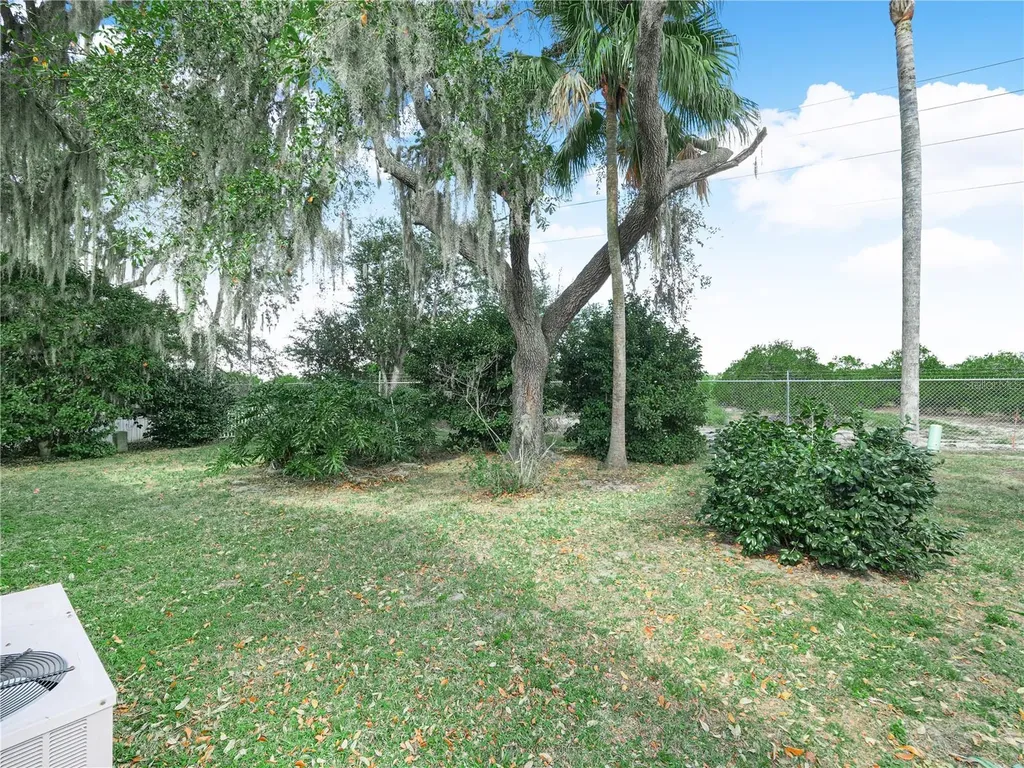 72 Silversides Street Lake Wales FL 33898