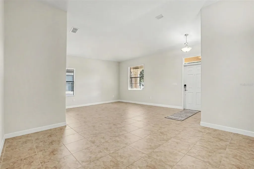 1392 Palmetto Dunes Street Davenport FL 33896