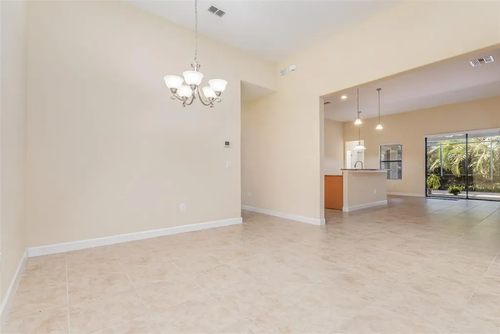 1392 Palmetto Dunes Street Davenport FL 33896