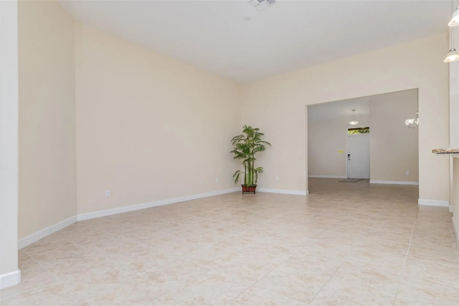1392 Palmetto Dunes Street Davenport FL 33896