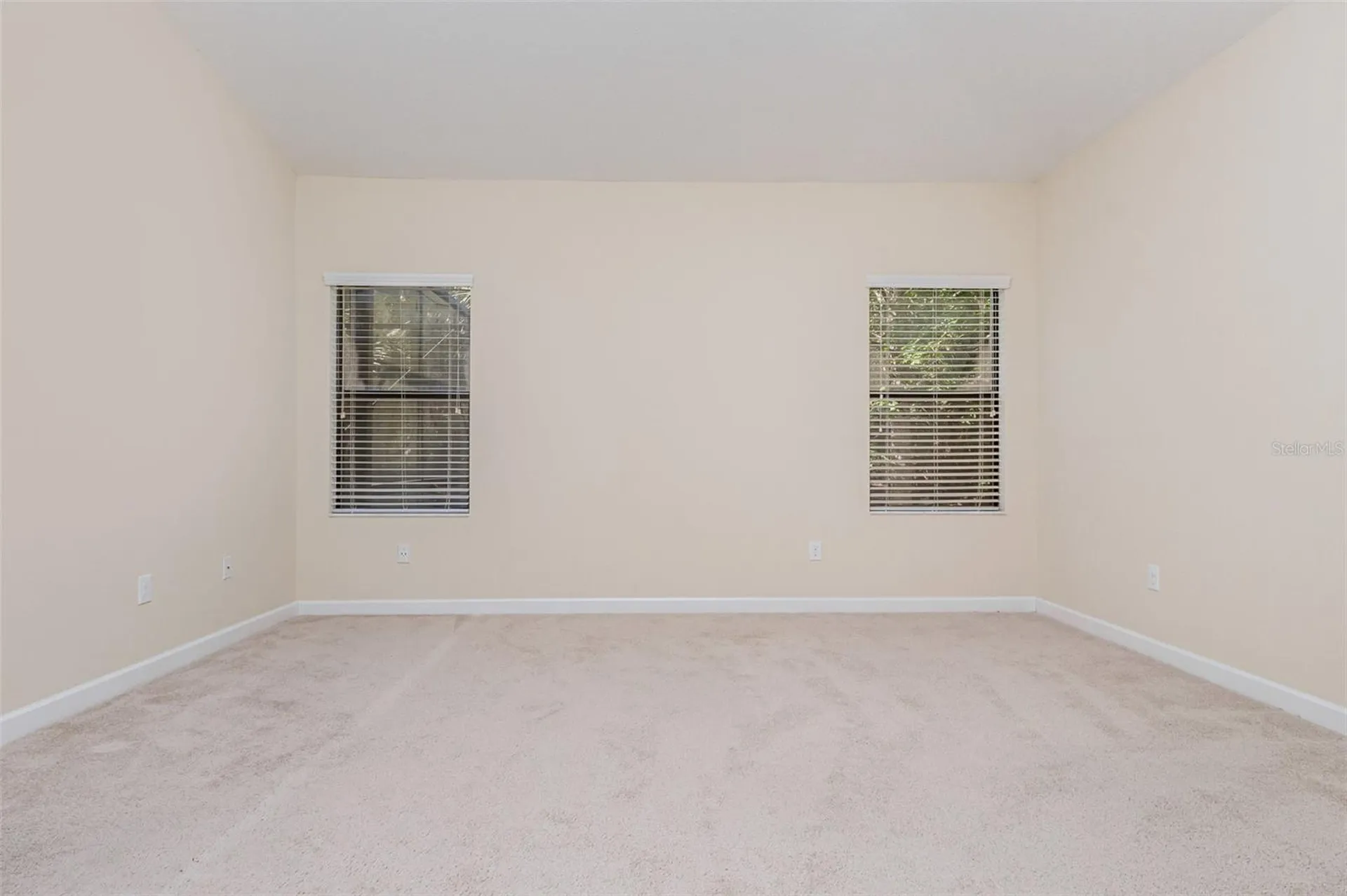 1392 Palmetto Dunes Street Davenport FL 33896