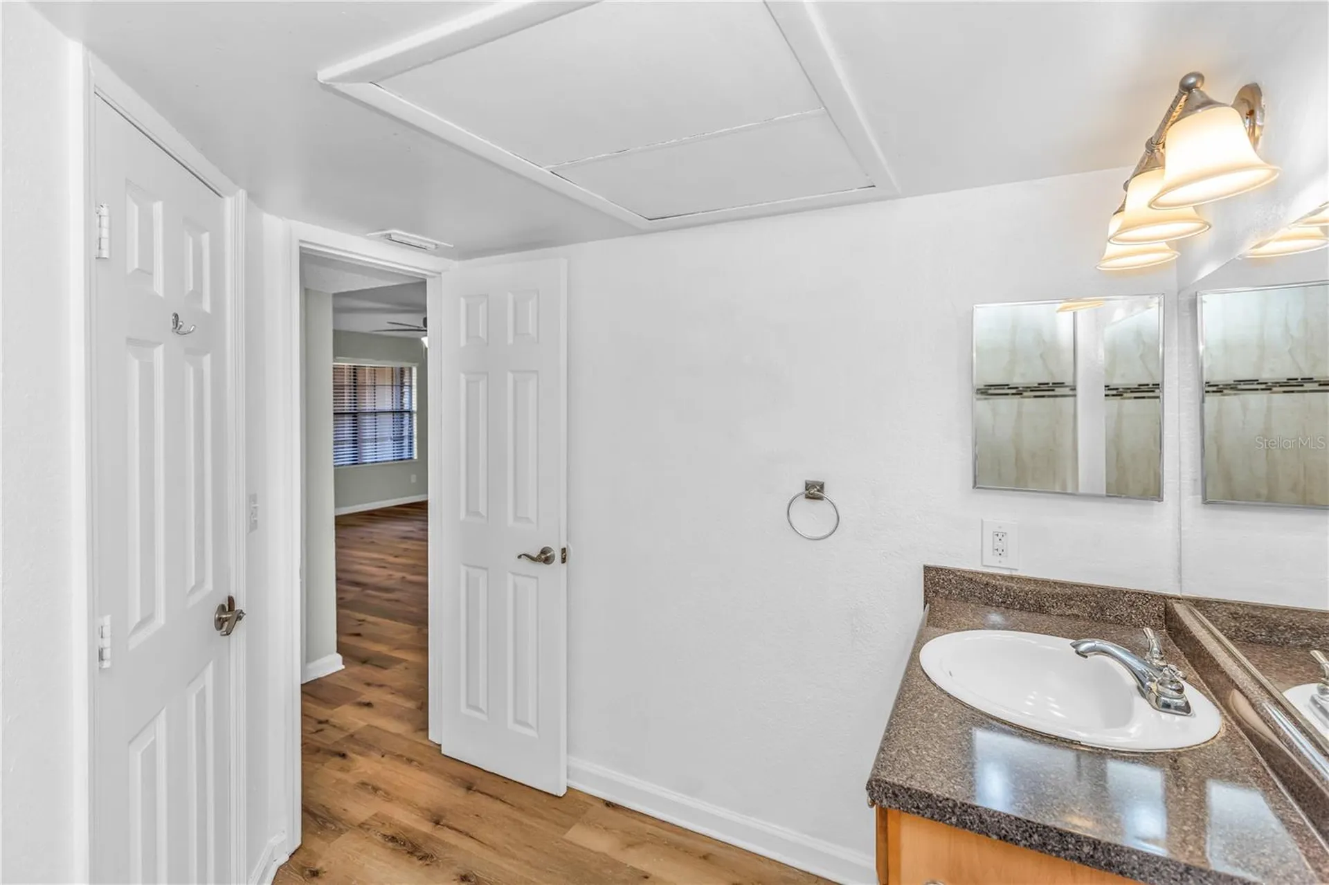 355 Lakepointe Drive Altamonte Springs FL 32701